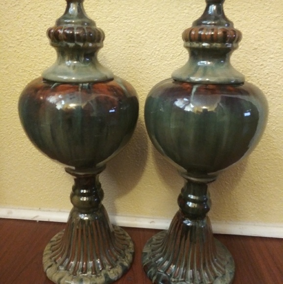 Custom Urn - Picture 2 of 2